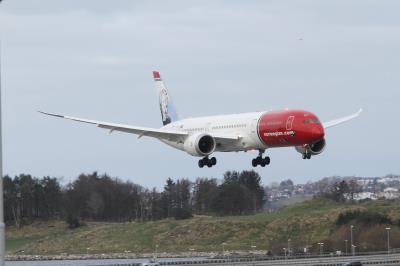 Photo of aircraft LN-LNV operated by Norwegian Long Haul