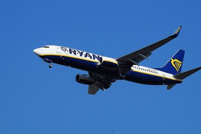 Photo of aircraft EI-GXL operated by Ryanair