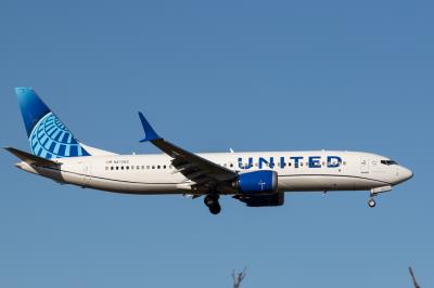 Photo of aircraft N47282 operated by United Airlines