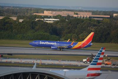 Photo of aircraft N8530W operated by Southwest Airlines