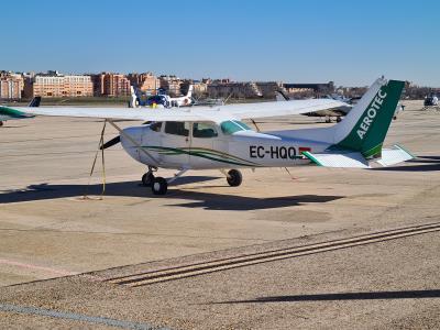 Photo of aircraft EC-HQQ operated by Aerotec Escuela de Pilotos