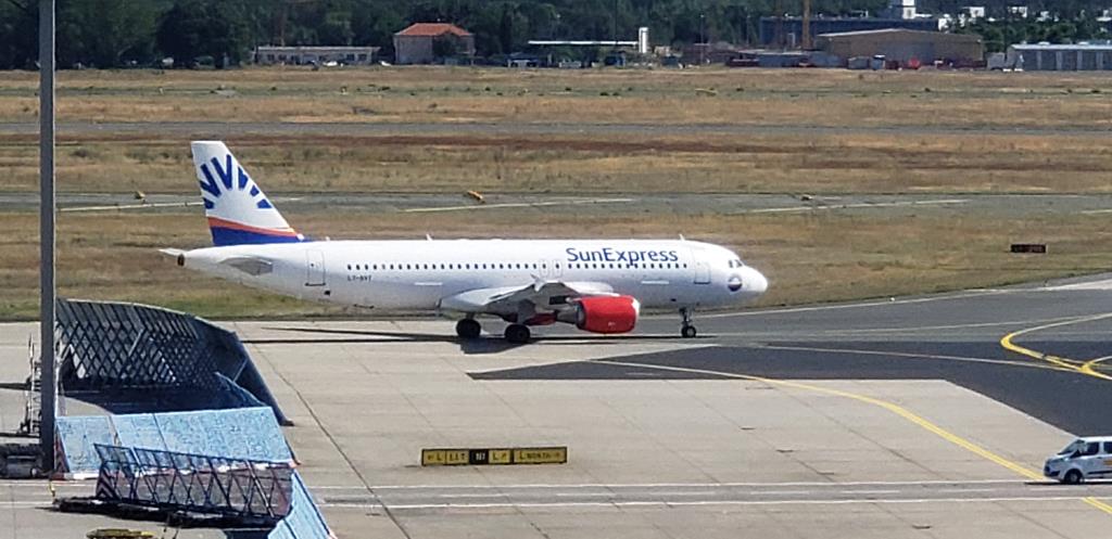 Photo of aircraft LY-NVT operated by SunExpress