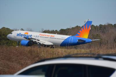 Photo of aircraft N225NV operated by Allegiant Air