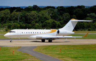 Photo of aircraft LX-AMG operated by Luxaviation SA
