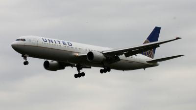 Photo of aircraft N646UA operated by United Airlines