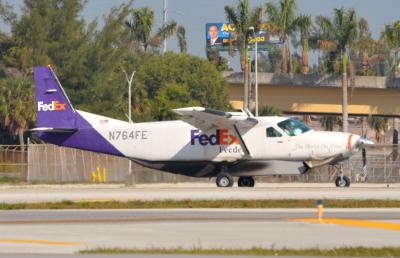 Photo of aircraft N764FE operated by FedEx-Mountain Air Cargo