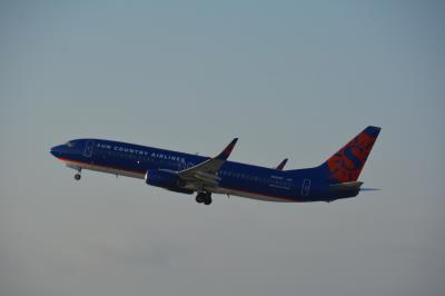 Photo of aircraft N824SY operated by Sun Country Airlines