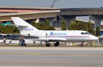 Photo of aircraft N232TW operated by Sierra American Corporation (SAC)