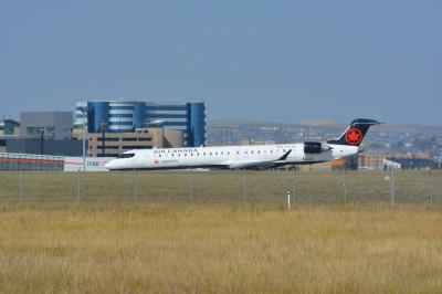 Photo of aircraft C-FJZL operated by Air Canada Express