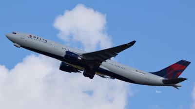 Image of aircraft registration N824NW - A A330-302 operated by Delta Air Lines