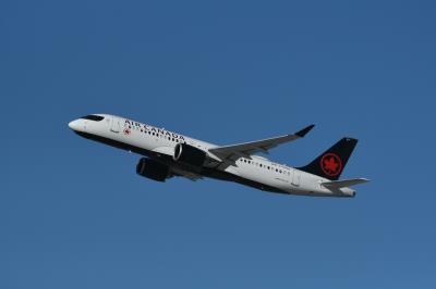 Photo of aircraft C-GVDQ operated by Air Canada