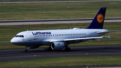 Photo of aircraft D-AILT operated by Lufthansa