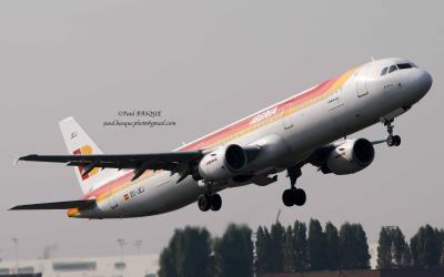 Image of aircraft registration EC-JEJ - A A321-211 operated by Iberia