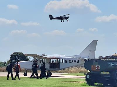 Photo of aircraft G-XXMB operated by Hinton Skydiving Centre Ltd