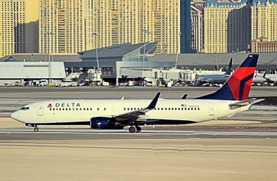 Image of aircraft registration N3760C - A 737-832(WL) operated by Delta Air Lines