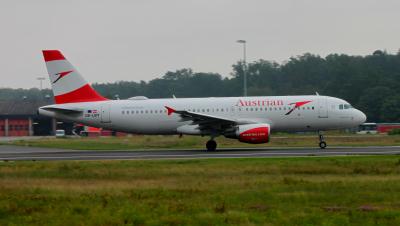 Photo of aircraft OE-LBY operated by Austrian Airlines