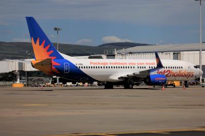 Image of aircraft registration G-JZHL - A 737-800(WL) operated by Jet2