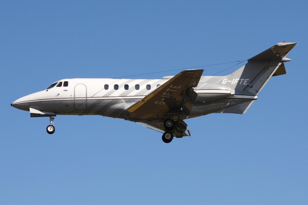 Photo of aircraft G-IFTE operated by Albion Aviation Management Ltd