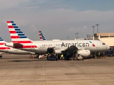 Image of aircraft registration N749US - A A319-112 operated by American Airlines