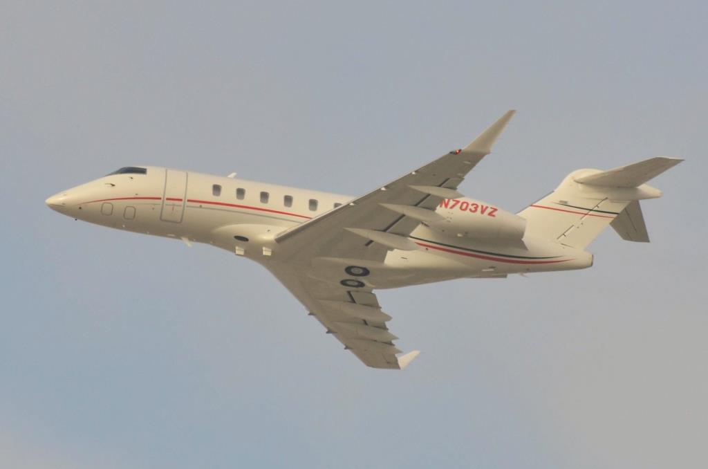 Photo of aircraft N703VZ operated by Wilmington Trust Company Trustee