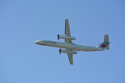Photo of aircraft C-GGMQ operated by Air Canada Express