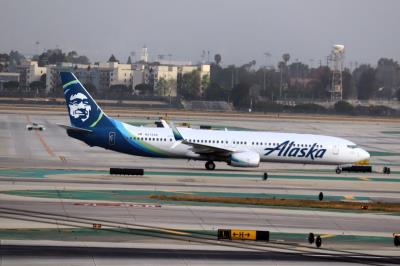 Photo of aircraft N272AK operated by Alaska Airlines