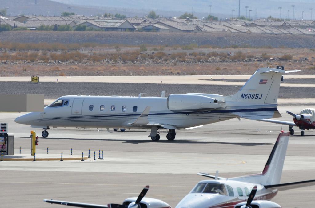 Photo of aircraft N600SJ operated by Addison Aircraft Sales Inc