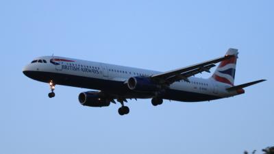 Photo of aircraft G-EUXG operated by British Airways