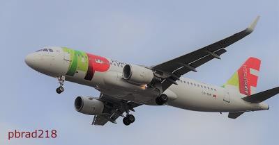 Image of aircraft registration CS-TNR - A A320-214 operated by TAP - Air Portugal