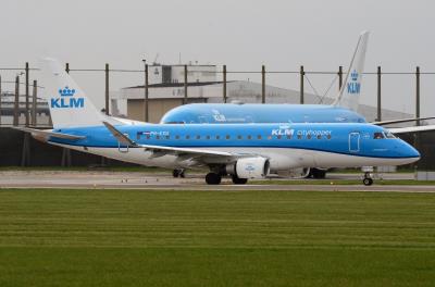 Photo of aircraft PH-EXU operated by KLM Cityhopper
