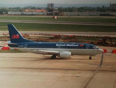 Photo of aircraft SE-DNC operated by British Midland Airways