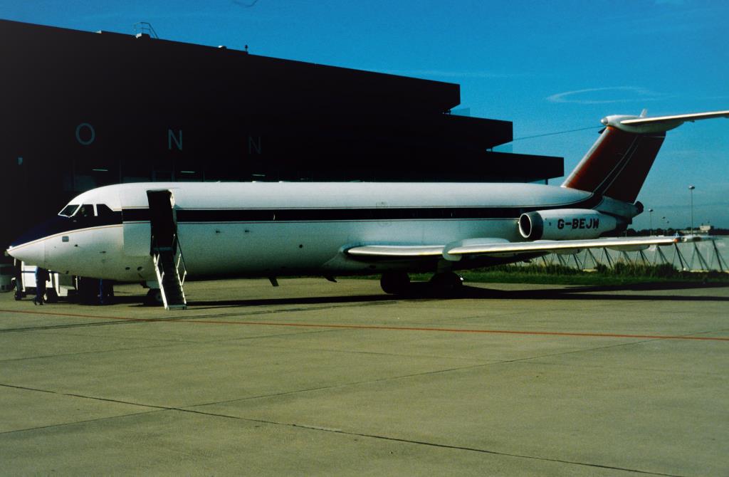 Photo of aircraft G-BEJW operated by Ford Motor Company