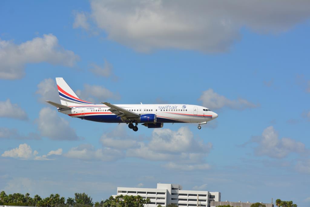Photo of aircraft N430XA operated by Swift Air