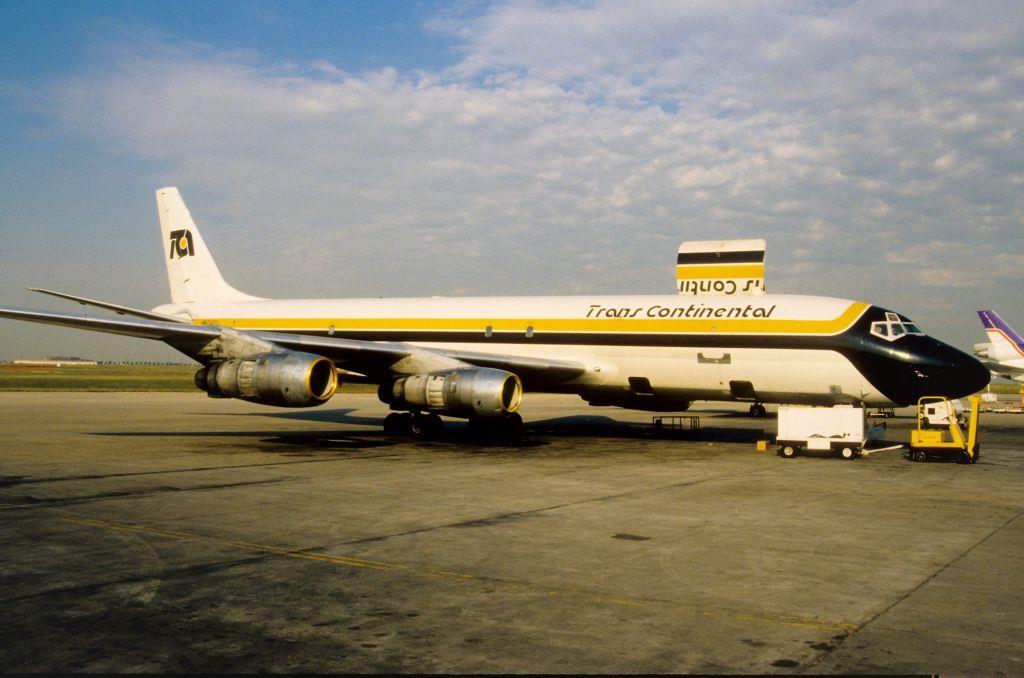 Photo of aircraft N8042U operated by Trans Continental
