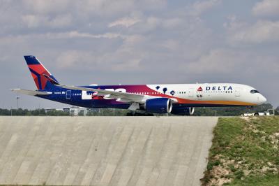 Photo of aircraft N522DZ operated by Delta Air Lines