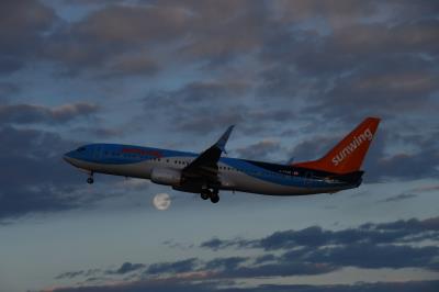 Photo of aircraft C-FYSD operated by Sunwing Airlines