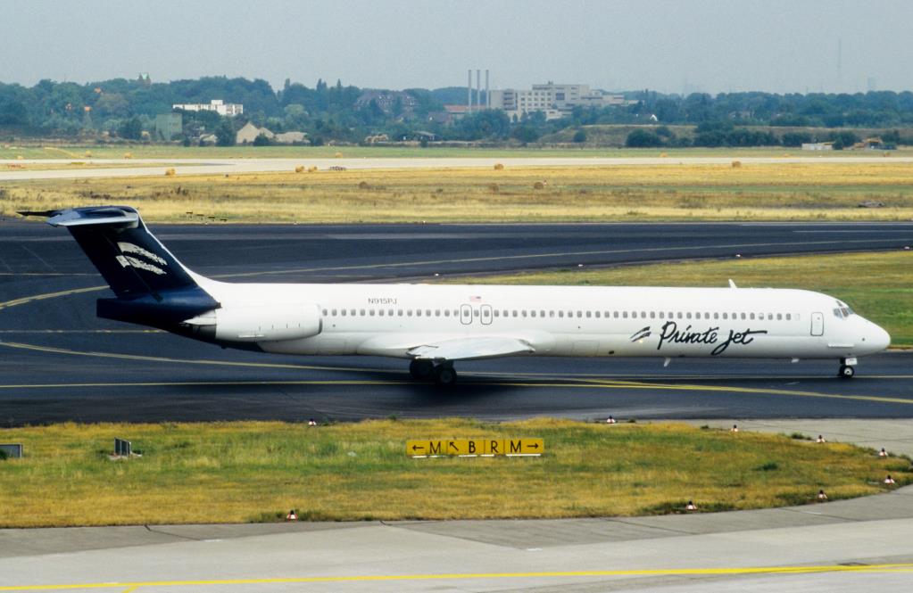 Photo of aircraft N915PJ operated by Private Jet Expeditions