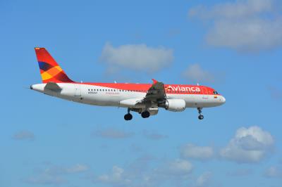 Photo of aircraft N980AV operated by Avianca