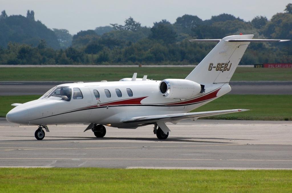 Photo of aircraft G-GEBJ operated by EBJ Operations Ltd