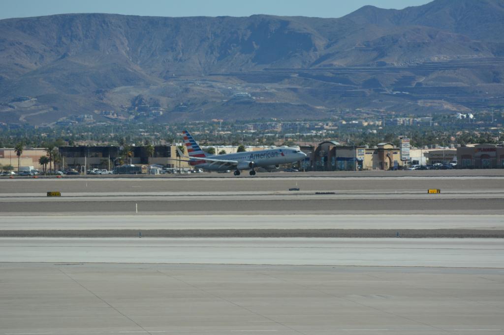 Photo of aircraft N960AN operated by American Airlines