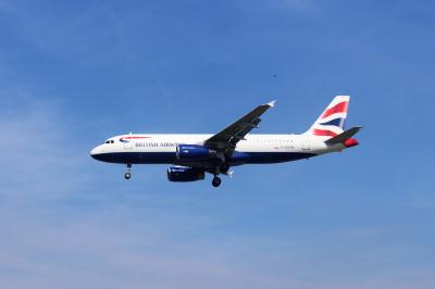 Image of aircraft registration G-EUYN - A A320-232 operated by British Airways