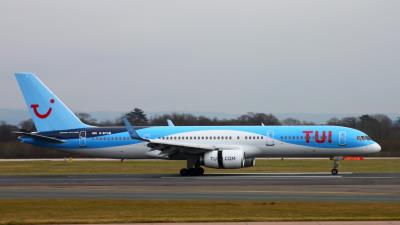Photo of aircraft G-BYAW operated by TUI Airways