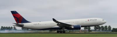 Photo of aircraft N824NW operated by Delta Air Lines