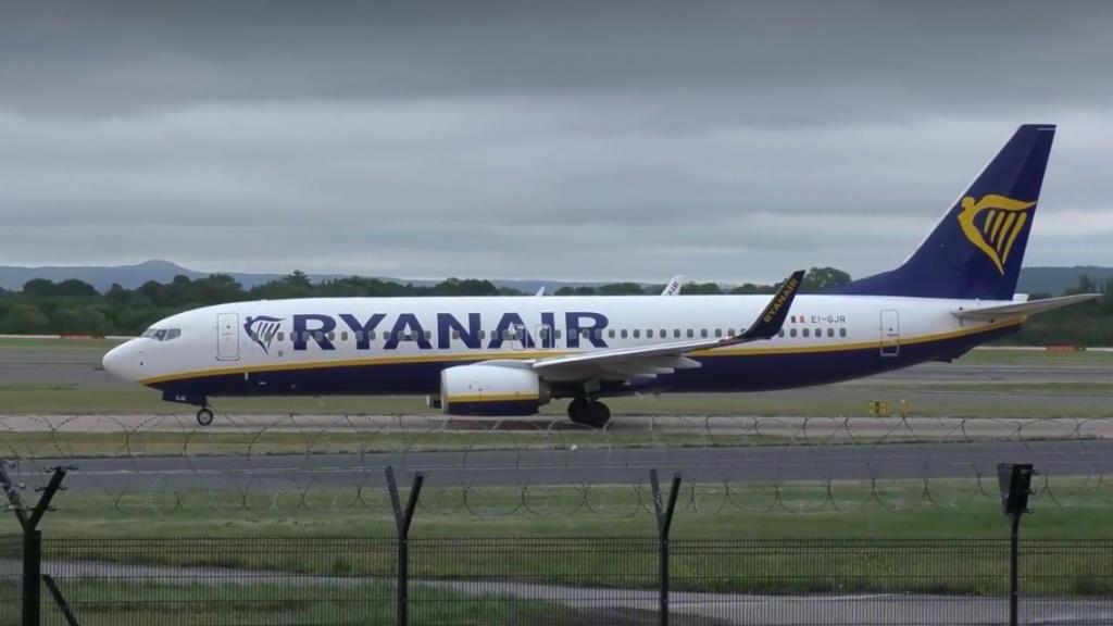 Photo of aircraft EI-GJR operated by Ryanair