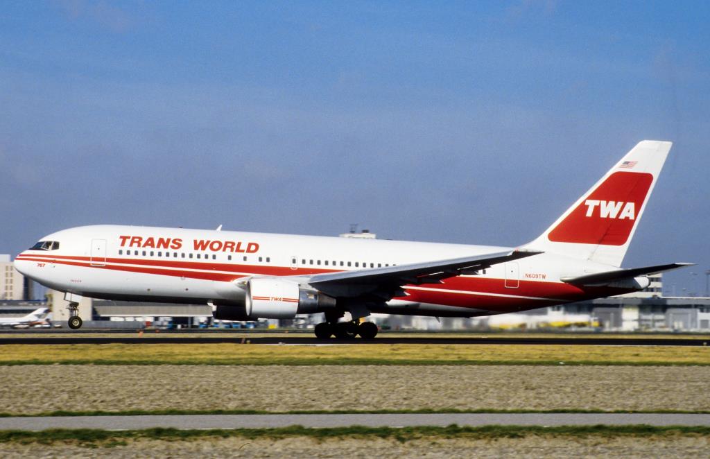 Photo of aircraft N609TW operated by Trans World Airlines (TWA)