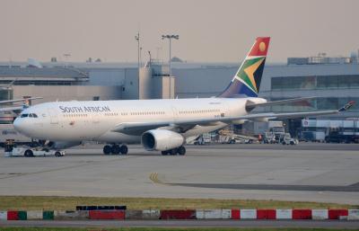Photo of aircraft ZS-SXZ operated by South African Airways