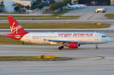 Photo of aircraft N633VA operated by Virgin America