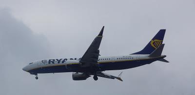 Photo of aircraft EI-HGV operated by Ryanair