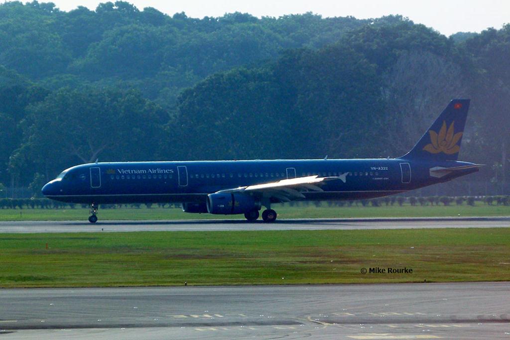Photo of aircraft VN-A322 operated by Vietnam Airlines