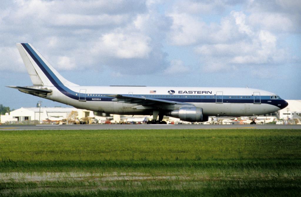 Photo of aircraft N233EA operated by Eastern Air Lines